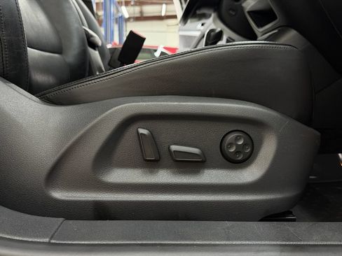 Used 2013 Volkswagen Tiguan S AWD/4WD image 27
