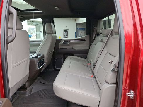 Used 2023 Chevrolet Silverado 1500 LTZ w/ LTZ Premium Package image 20