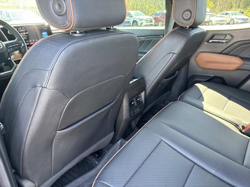 Certified 2024 GMC Canyon AT4 w/ AT4 Premium Package image 30