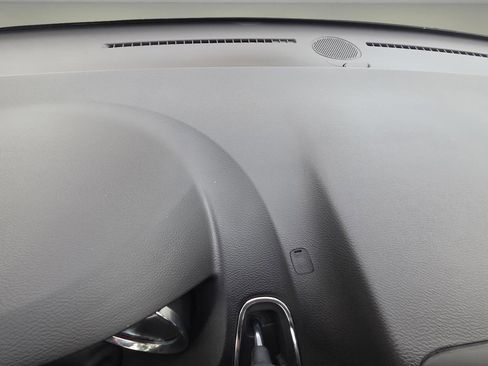 Used 2017 Dodge Grand Caravan SE w/ Power Window Group image 9