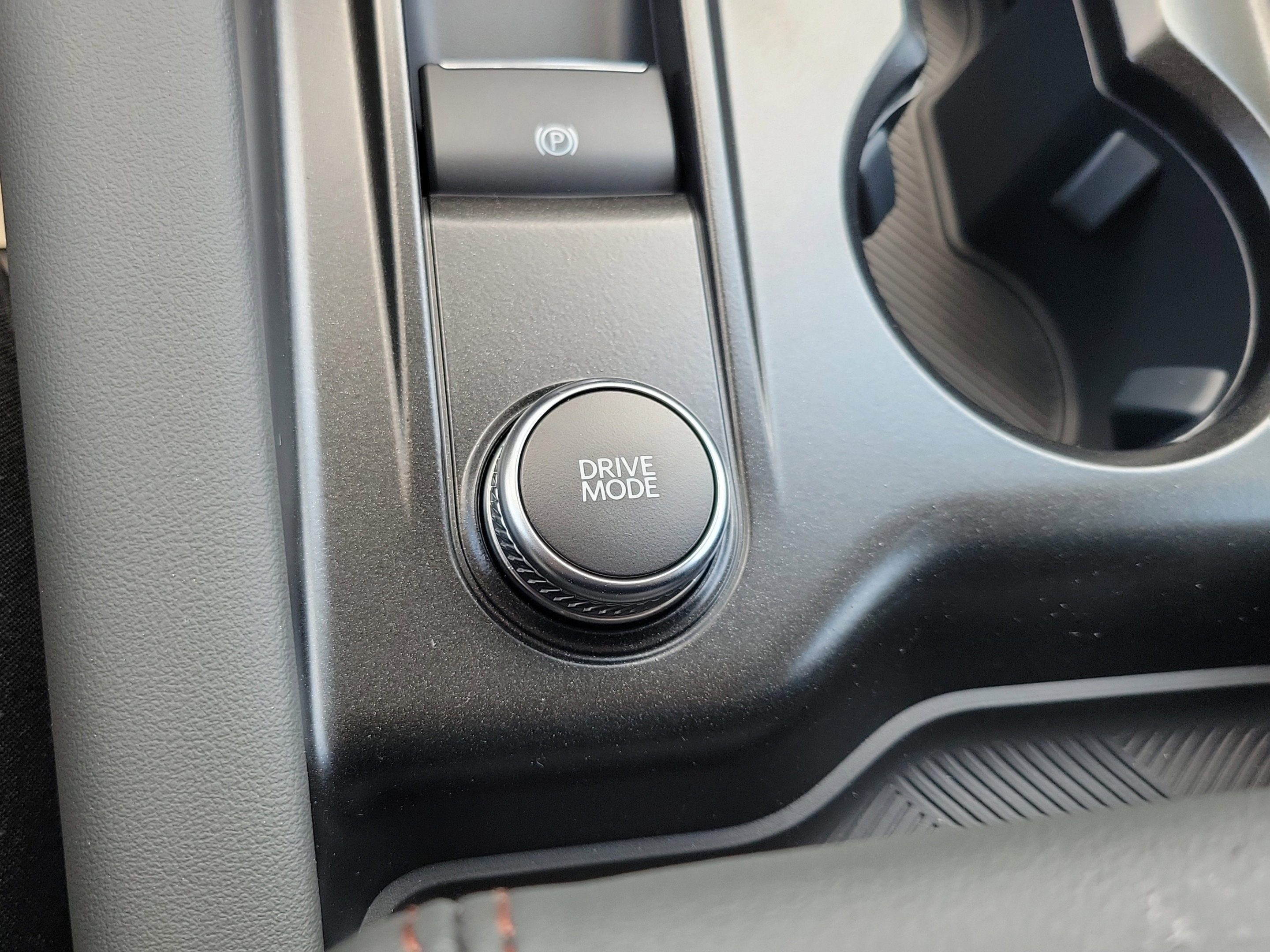 New 2026 Ford Explorer Active AWD/4WD image 28