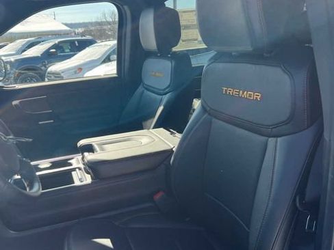 Used 2026 Ford Expedition Tremor AWD/4WD image 25