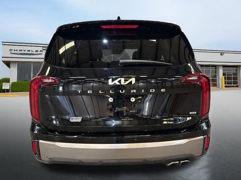 Used 2025 Kia Telluride S AWD/4WD image 4