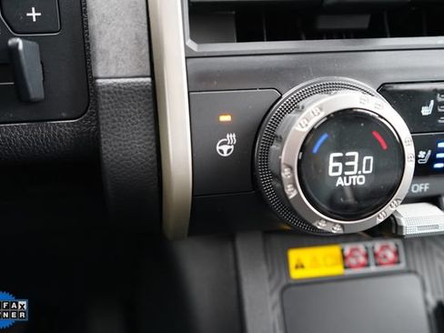 Used 2024 Toyota Tacoma 4x4 Double Cab Hybrid image 57