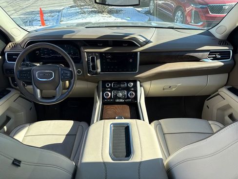 Used 2022 GMC Yukon Denali w/ Max Trailering Package image 28