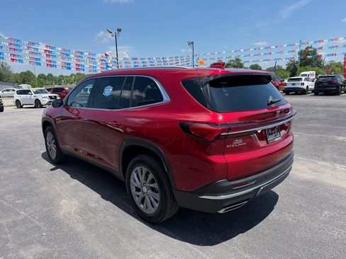 Used 2026 Buick Enclave Preferred FWD image 8