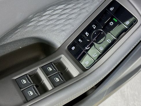 Certified 2025 Audi A5 2.0T Premium w/ Convenience Package image 17