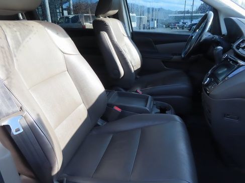 Used 2014 Honda Odyssey Touring image 44