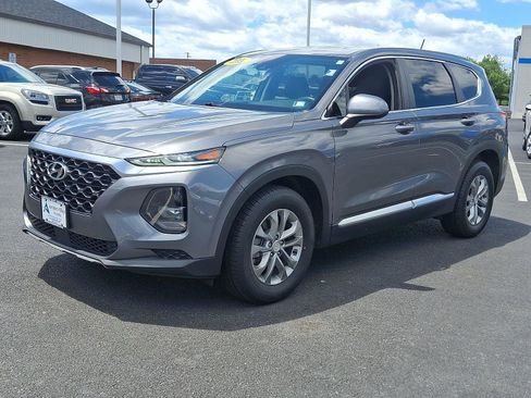 Used 2020 Hyundai Santa Fe SE w/ Cargo Package AWD/4WD image 3
