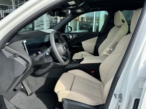New 2026 BMW X3 xDrive30 w/ Premium Package image 8