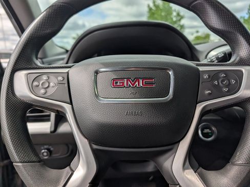 Used 2023 GMC Terrain SLE w/ Driver Convenience Package AWD/4WD image 29