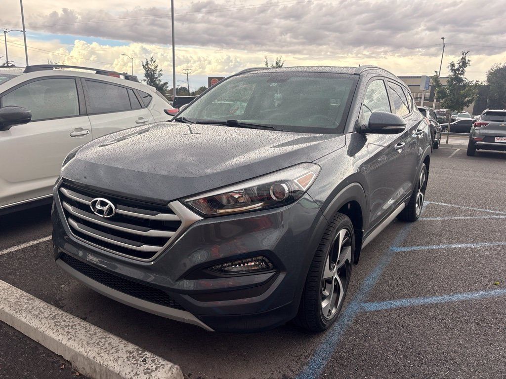Used 2017 Hyundai Tucson Sport FWD image 1