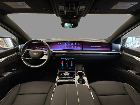 New 2026 Cadillac Escalade Luxury AWD/4WD image 22
