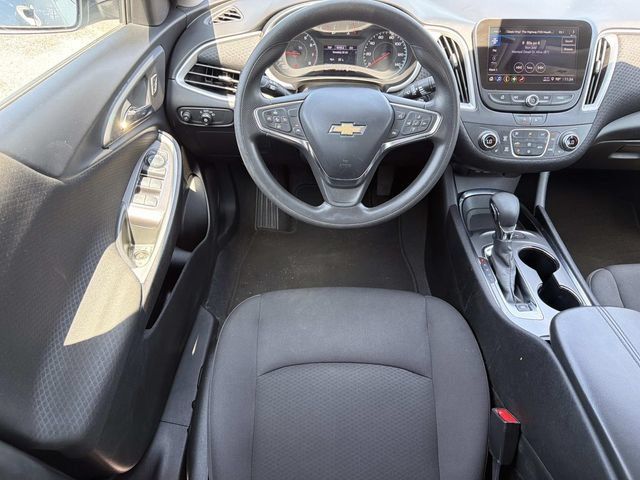 Used 2024 Chevrolet Malibu LT FWD image 13