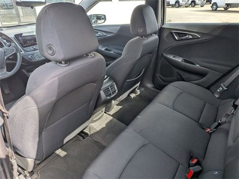 Used 2023 Chevrolet Malibu LT image 24