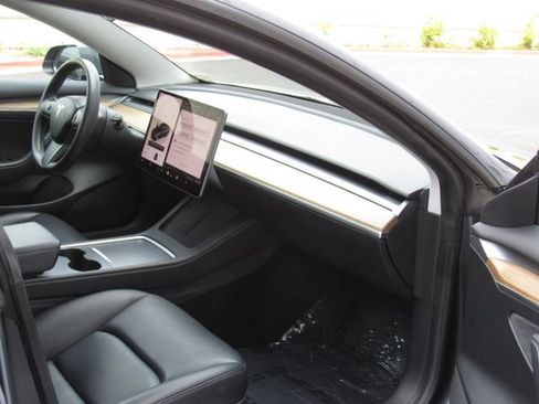 Used 2023 Tesla Model 3 Long Range AWD/4WD image 17
