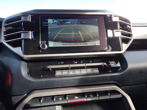New 2026 Toyota Tundra SR5 AWD/4WD image 32