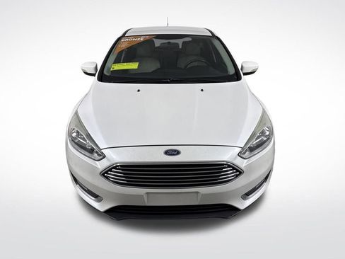 Used 2015 Ford Focus Titanium image 8