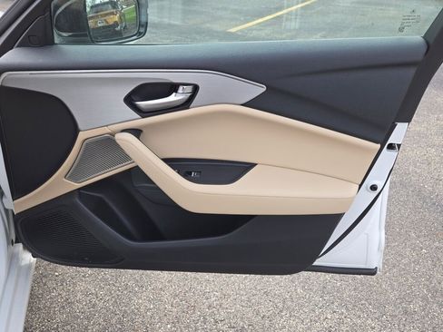 Used 2022 Acura TLX w/ Technology Package image 10