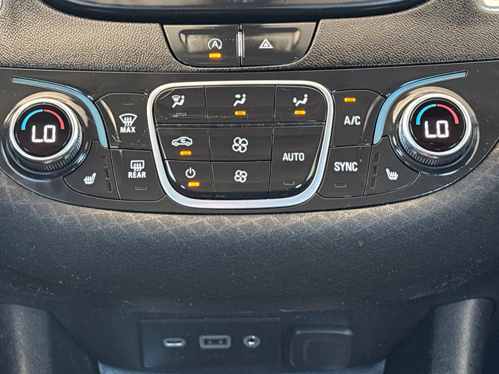 Used 2020 Chevrolet Malibu LT FWD image 20