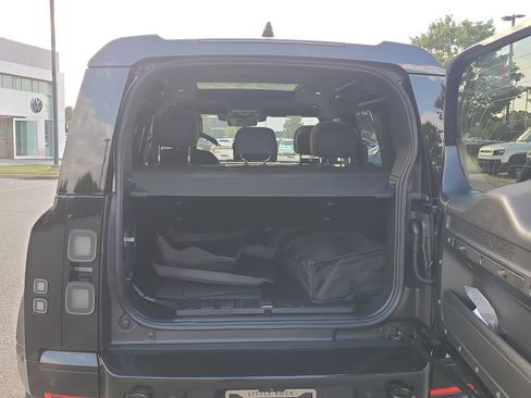 New 2026 Land Rover Defender 110 V8 image 13