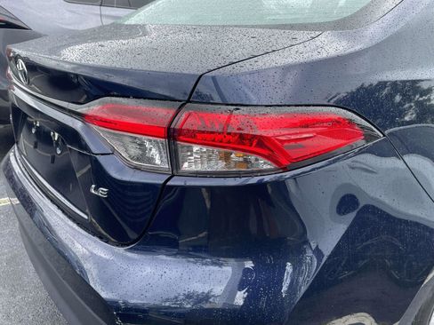 Used 2025 Toyota Corolla LE w/ Convenience Package FWD image 16
