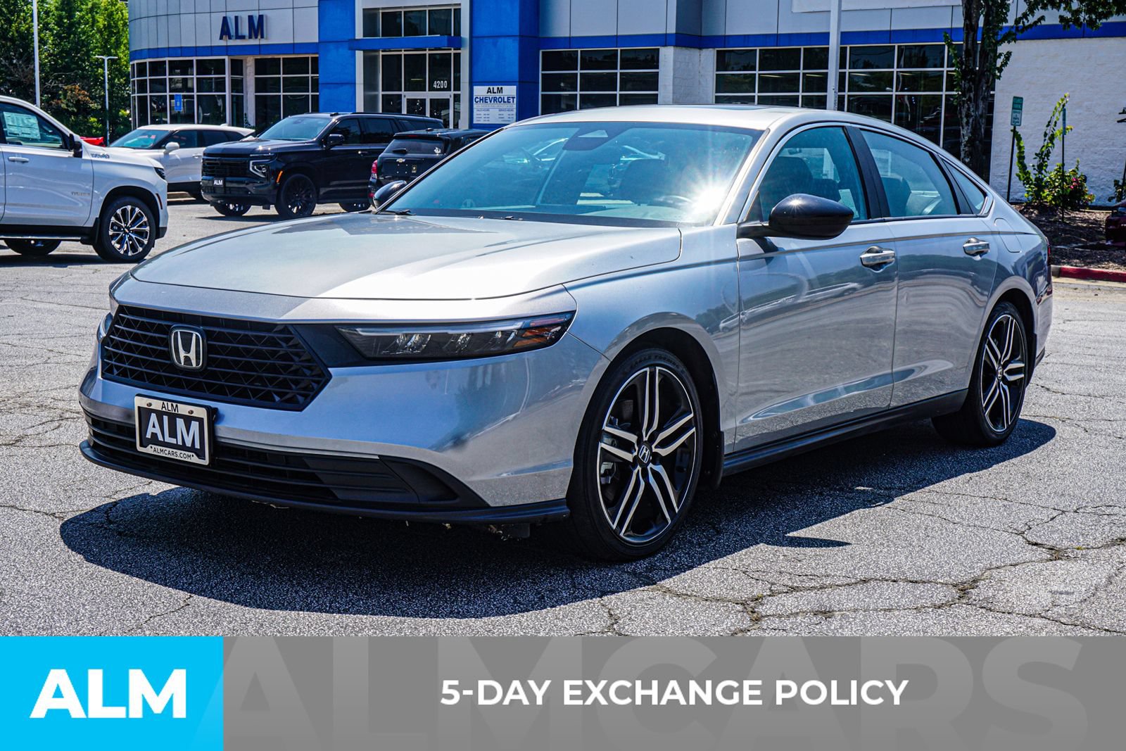Used 2024 Honda Accord Sport image 4