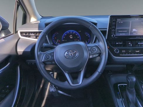 Used 2020 Toyota Corolla XLE image 12