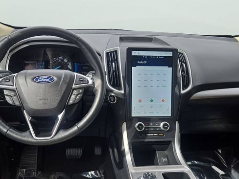 Certified 2024 Ford Edge SEL w/ Convenience Package AWD/4WD image 17