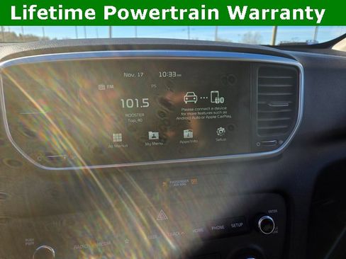 Used 2022 Kia Sportage LX image 4