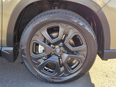 Used 2025 Subaru Ascent Onyx Edition image 43