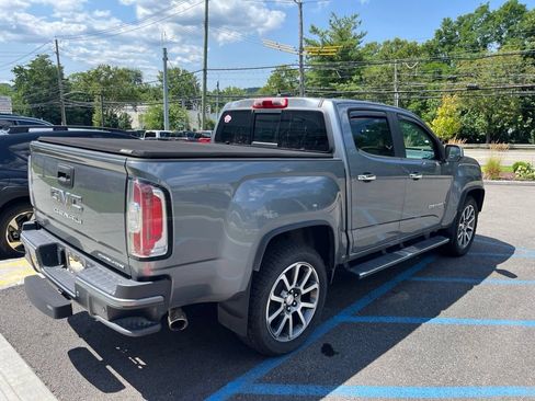 Used 2022 GMC Canyon Denali AWD/4WD image 3