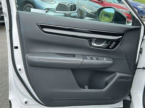 Used 2026 Honda CR-V Sport Touring image 10