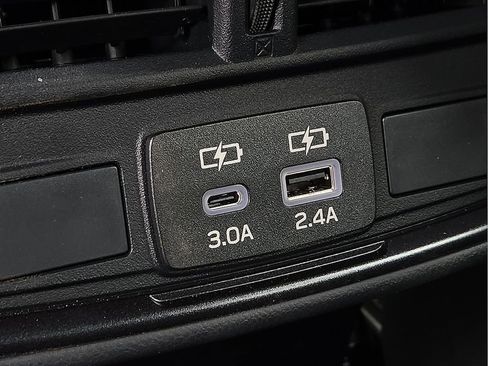 New 2025 Subaru Forester Limited image 11