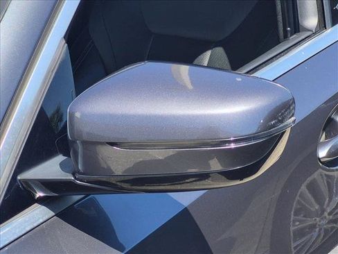 Used 2022 BMW 330i Sedan w/ Driving Assistance Package RWD image 15