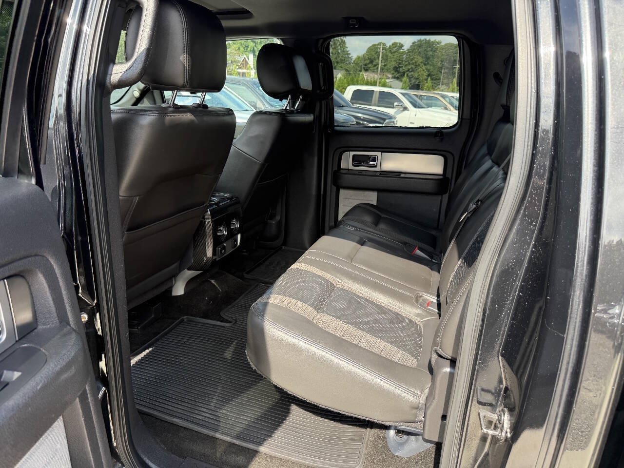 Used 2013 Ford F150 Raptor w/ Luxury Equipment Group AWD/4WD image 22