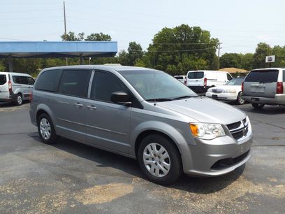 Used 2015 Dodge Grand Caravan SE w/ Quick Order Package 29E SE