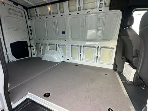 New 2025 Mercedes-Benz Sprinter 2500 image 8