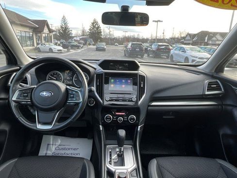 Used 2022 Subaru Forester Premium image 12