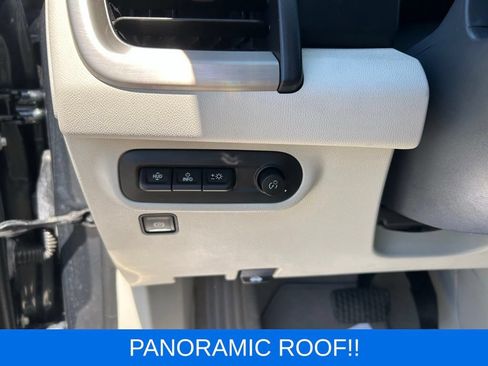Used 2022 GMC Terrain Denali AWD/4WD image 16