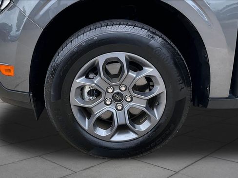 Used 2025 Ford Maverick XLT w/ XLT Luxury Package AWD/4WD image 11