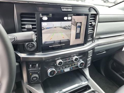 New 2026 Ford F350 4x4 Crew Cab DRW Super Duty image 13
