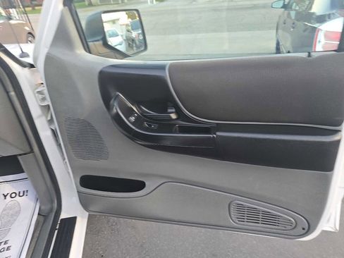 Used 2009 Ford Ranger XLT image 11