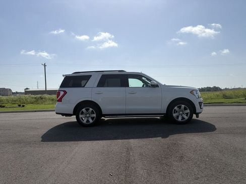 Used 2021 Ford Expedition XLT AWD/4WD image 6