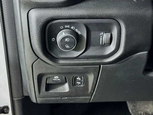 Used 2022 RAM 1500 Big Horn w/ Trailer Tow Group AWD/4WD image 13