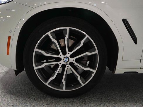 Used 2023 BMW X3 sDrive30i w/ M Sport Package RWD image 5