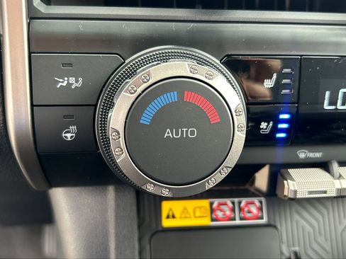 New 2026 Toyota 4Runner TRD Off-Road Premium AWD/4WD image 16