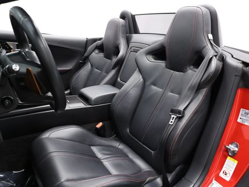 Used 2014 Jaguar F-TYPE S RWD image 3