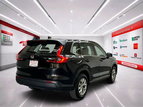 Used 2023 Honda CR-V LX image 7
