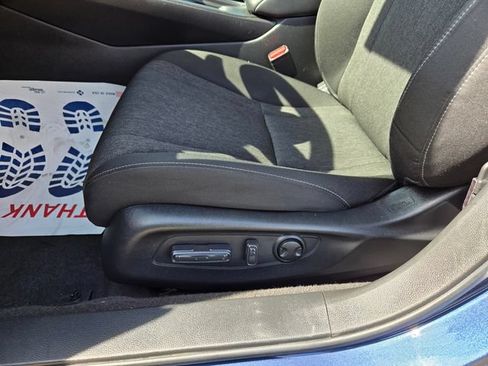 Certified 2025 Honda Accord SE image 30